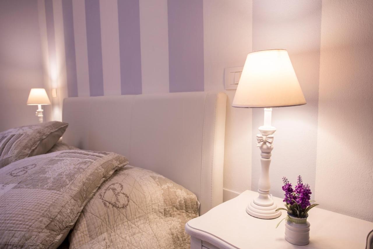 La Vecchia Tenenza B&B Читта-делла-П'єве Екстер'єр фото
