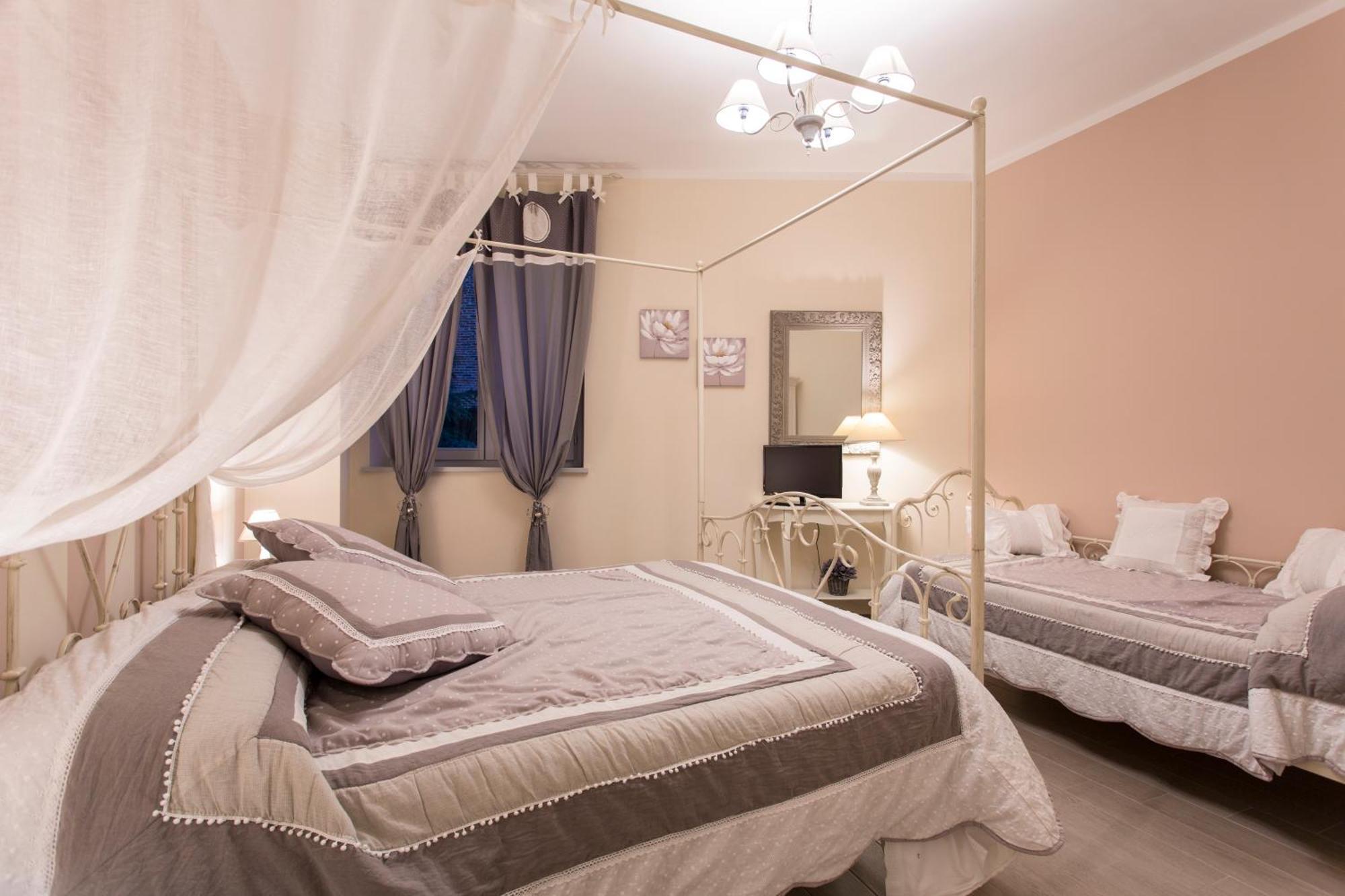La Vecchia Tenenza B&B Читта-делла-П'єве Екстер'єр фото