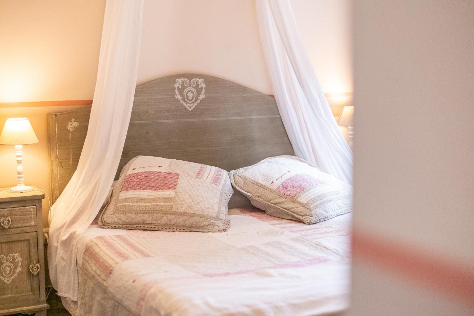 La Vecchia Tenenza B&B Читта-делла-П'єве Екстер'єр фото